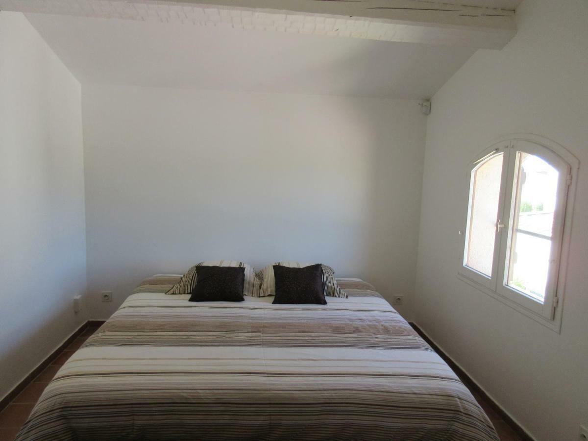 Villa Spacieuse, Climatisation, Piscine, Jardin Paysage, Proche Mer Saint-Cyr-sur-Mer Luaran gambar