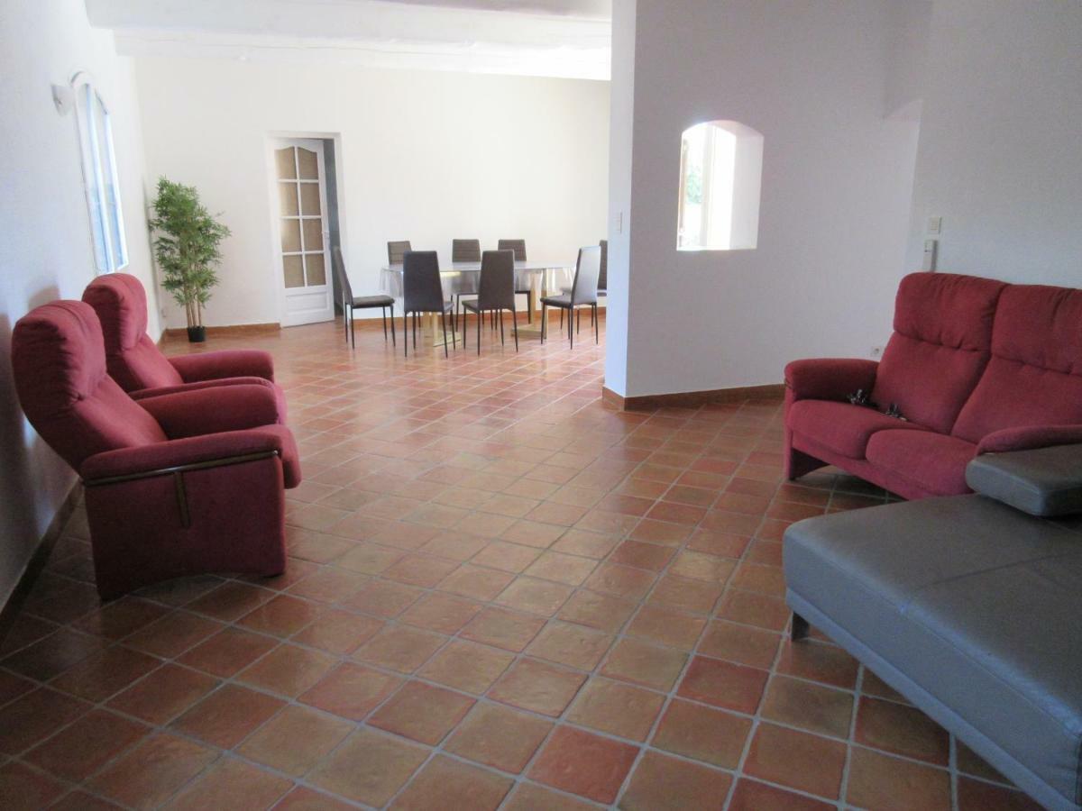 Villa Spacieuse, Climatisation, Piscine, Jardin Paysage, Proche Mer Saint-Cyr-sur-Mer Luaran gambar