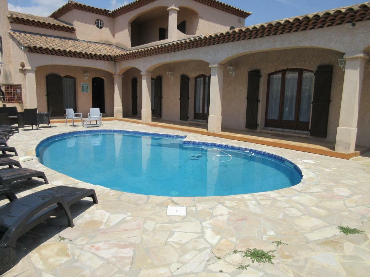 Villa Spacieuse, Climatisation, Piscine, Jardin Paysage, Proche Mer Saint-Cyr-sur-Mer Luaran gambar