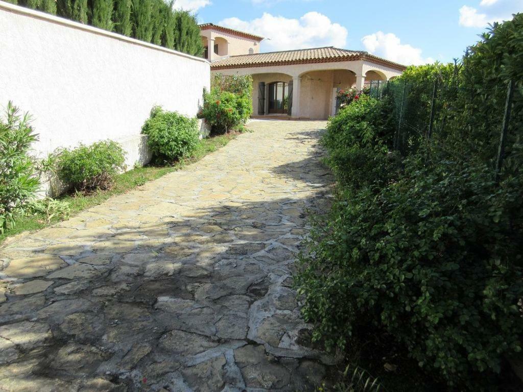 Villa Spacieuse, Climatisation, Piscine, Jardin Paysage, Proche Mer Saint-Cyr-sur-Mer Luaran gambar